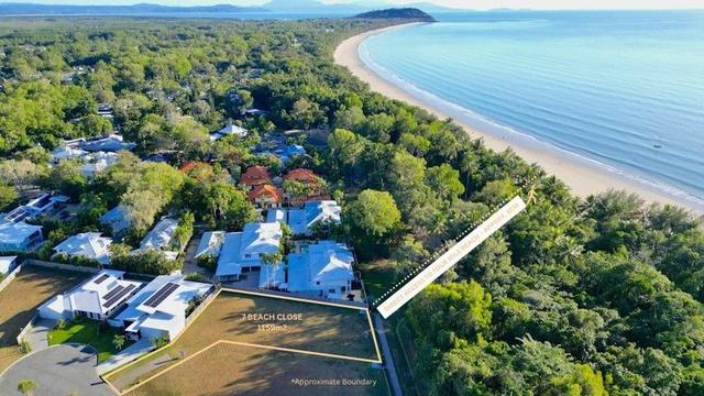 7 Beach Cl, QLD 4877