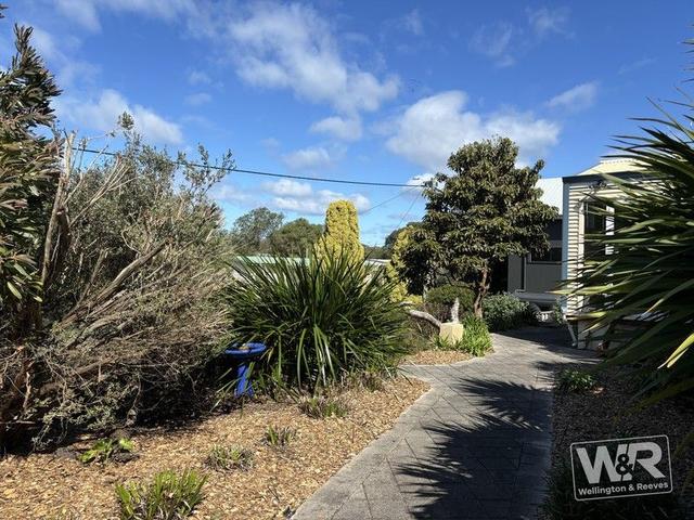 6 Bedwell Street, WA 6330