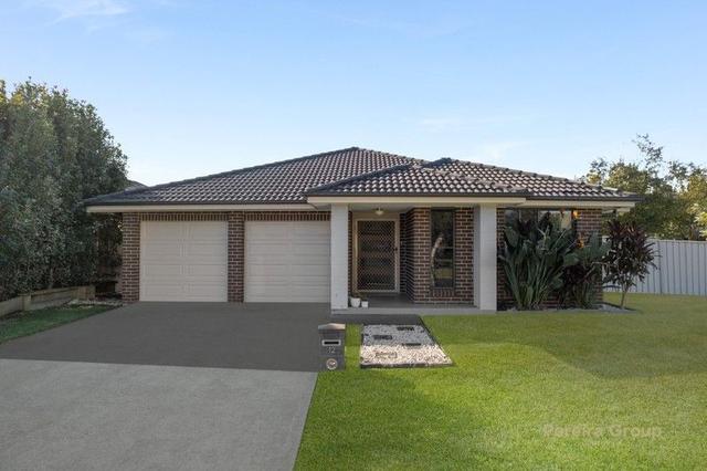 12 Crick Place, NSW 2570