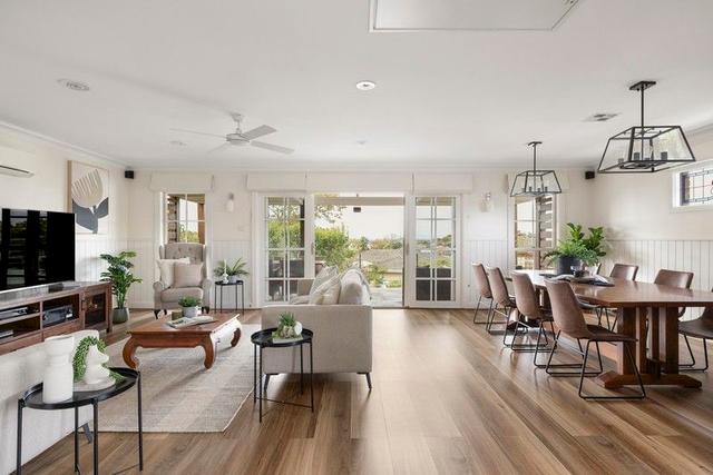 21 Bruarong Crescent, VIC 3199