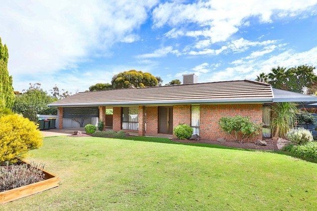 1 Hillcrest Close, VIC 3500