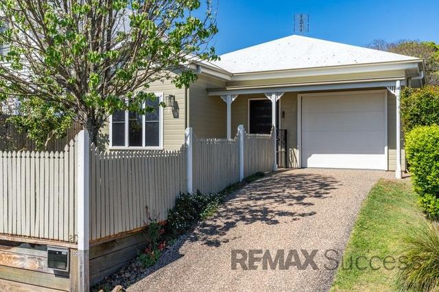 2C Allan Street, QLD 4350