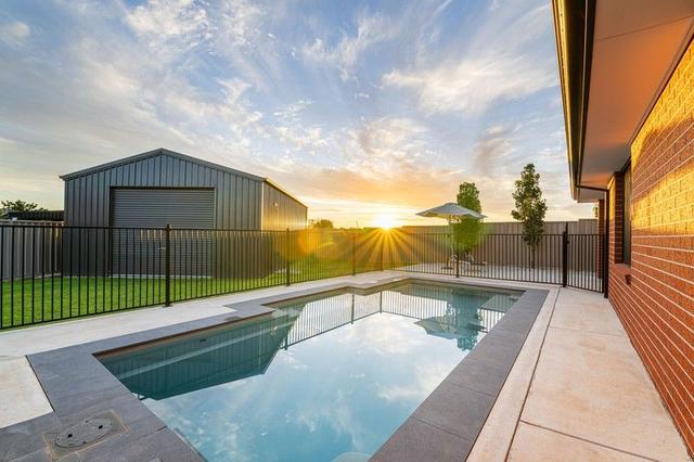 9 Joseph Court, VIC 3496