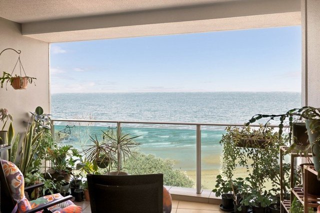 8/85 Marine Parade, QLD 4020