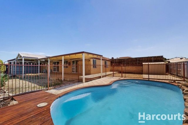 59 Mowbray Square, WA 6030