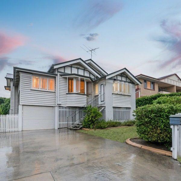 15 Burlington Street, QLD 4121