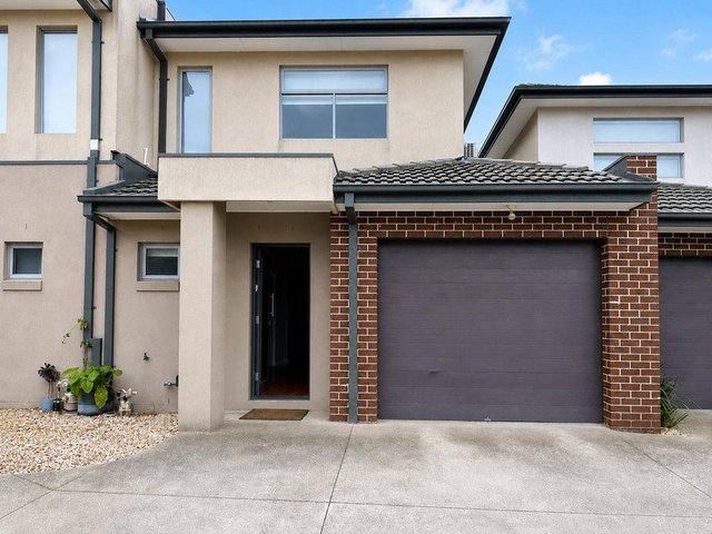 4/3 Korong Court, VIC 3047