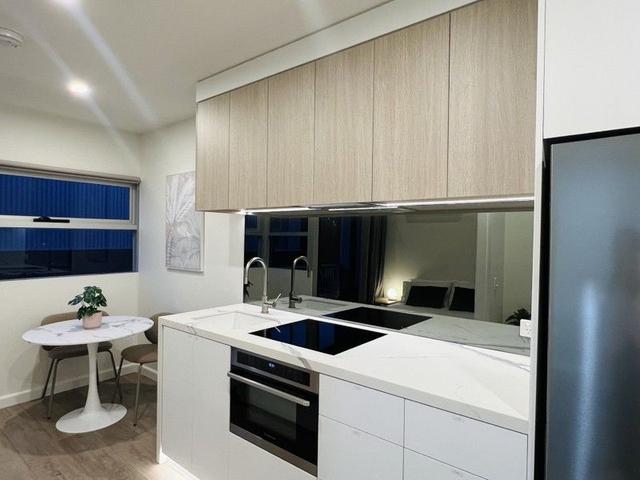 104/51 Garden Street, VIC 3141