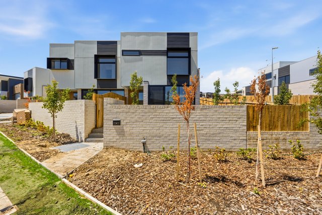 3/119 Ada Norris Avenue, ACT 2611