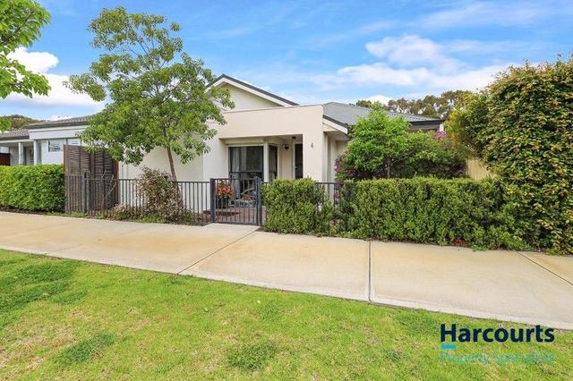 4 Grasstree Lane, WA 6164
