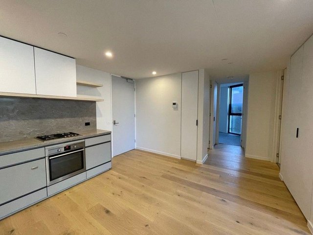 217/1050 Mt Alexander Road, VIC 3040