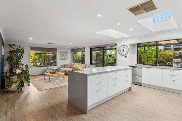 8 Tallering Drive, WA 6069