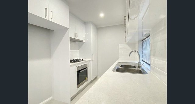 61 Yangtze Avenue, WA 6110