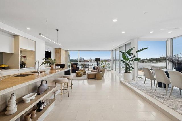6/6 St Georges Crescent, NSW 2047