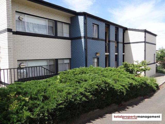 2/58 Bennelong Crescent, ACT 2614