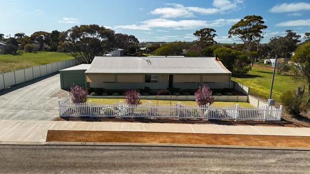 26 Love Street, WA 6350