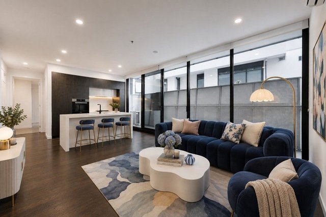 204/869 Dandenong Road, VIC 3145