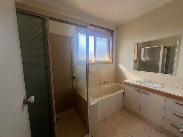 1/16 Cash Street, VIC 3083