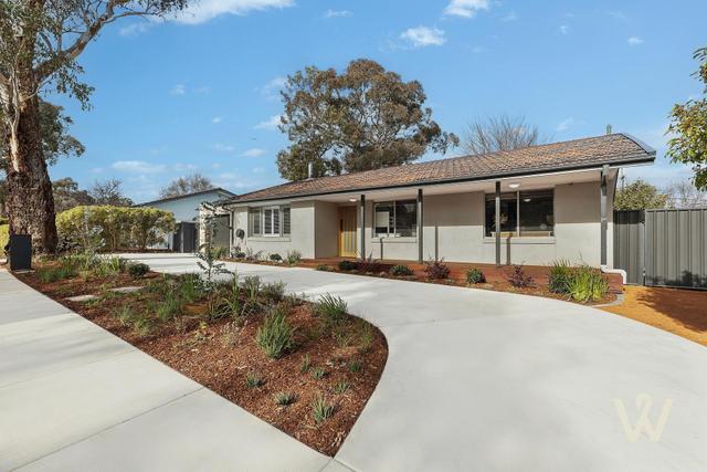102 Chuculba Crescent, ACT 2617