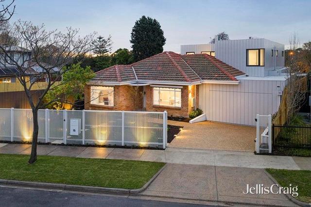 15 Castella Street, VIC 3079