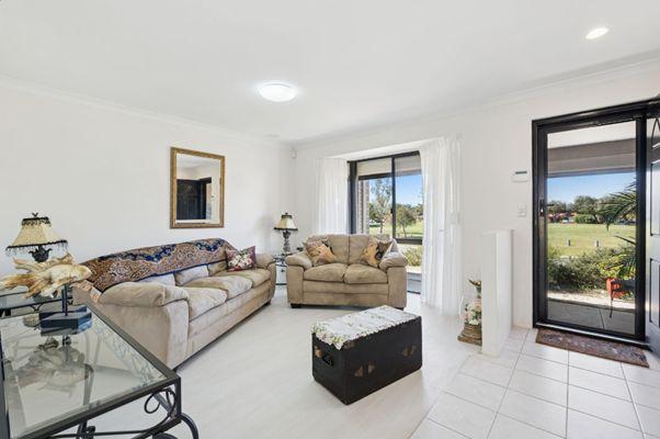 9 White Tern Elbow, WA 6030