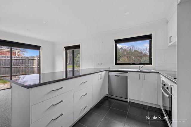 5 Whatton  Place, VIC 3717