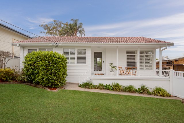 6 Taylor Crescent, NSW 2282