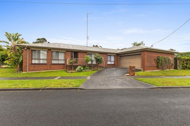 9 Elm Court, VIC 3844