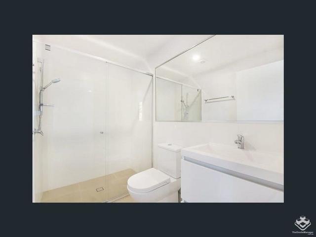 704/5 Folkestone Street, QLD 4006