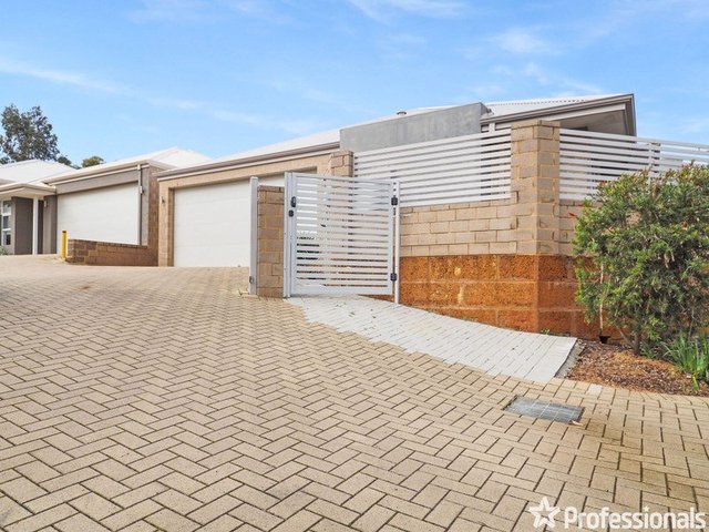 1/23 Coongan Avenue, WA 6056