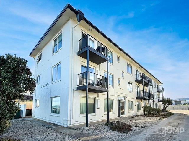 Unit 5/52 North Esplanade, SA 5045