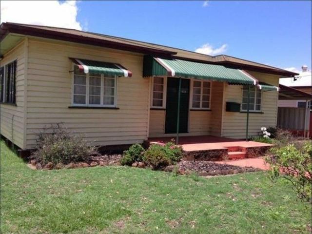 7 River Road, QLD 4610