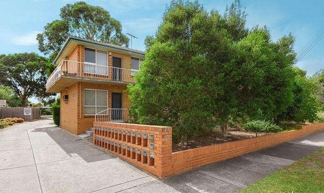 13/28 Eumeralla Road, VIC 3162