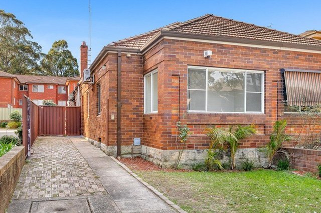 1/54 Noble Street, NSW 2218
