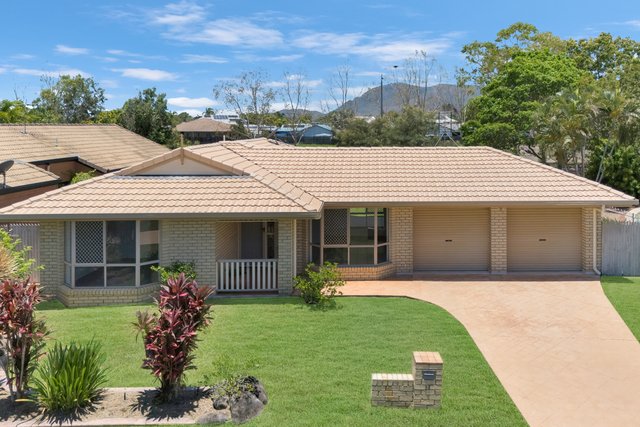 11 Flame Court, QLD 4817