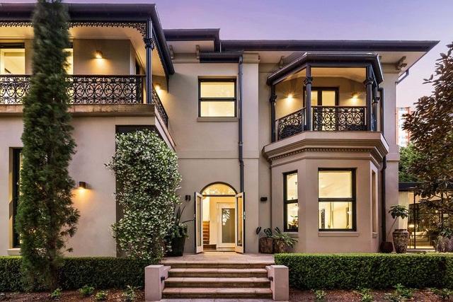 1/12A Trelawney Street, NSW 2025