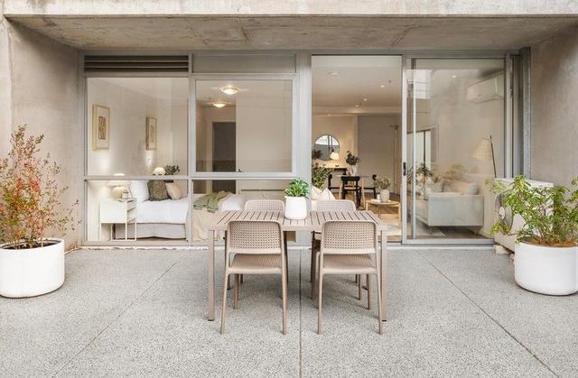 807/8 Dorcas Street, VIC 3006