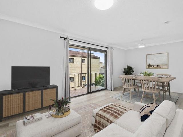 6/29 White Street, QLD 4215
