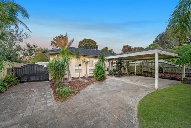 37 Cambden Park Parade, VIC 3156