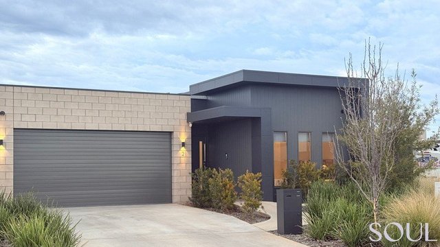 2 Ellis Place, NSW 2680