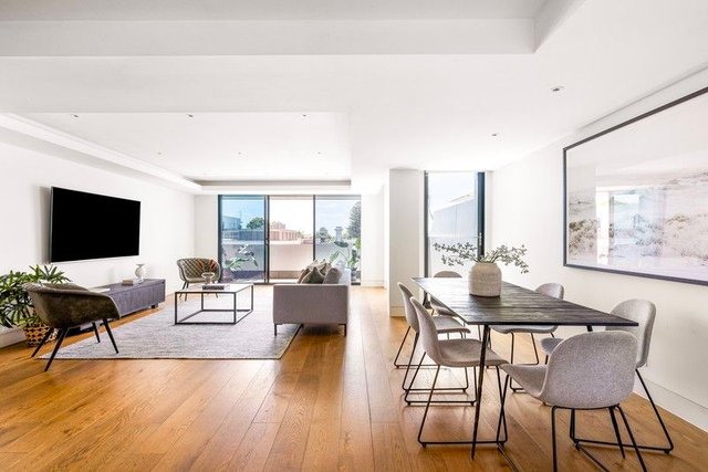 4/129 St Andrews Street, VIC 3186