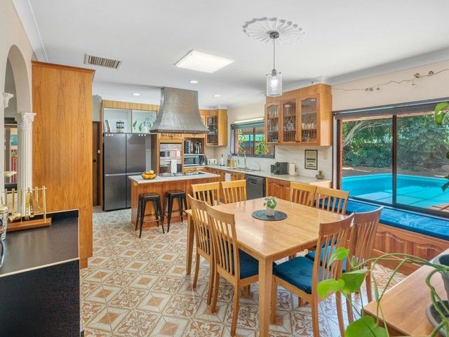 10 Burley Street, NSW 2680