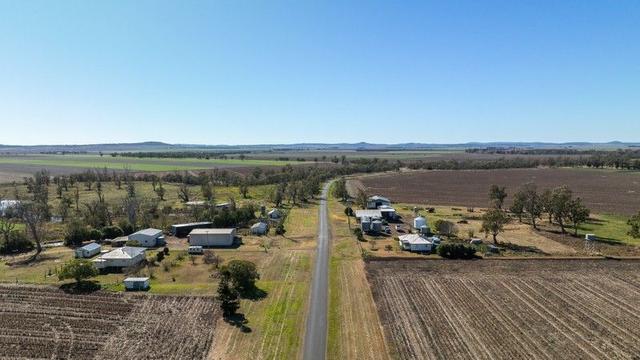 "Three Oaks" 1268 Tummaville Road, QLD 4352