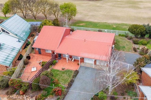 26 Hutchins Crescent, VIC 3629