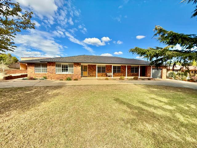 2 Jasprizza Avenue, NSW 2594