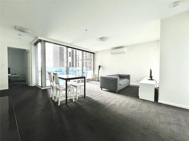 1807/241 City Road, VIC 3006