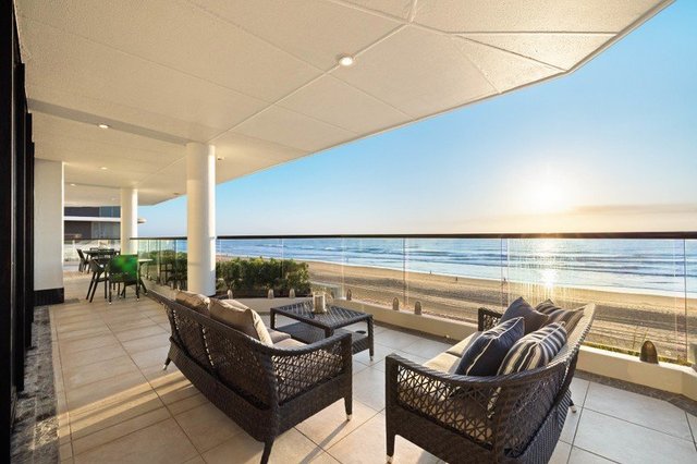 6/3527 Main Beach Parade, QLD 4217