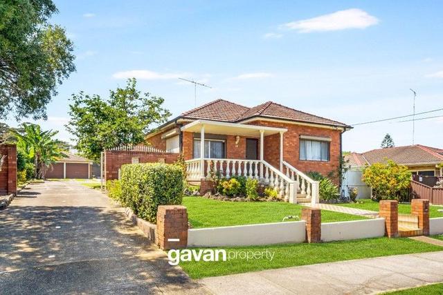 42 Greenacre Road, NSW 2221