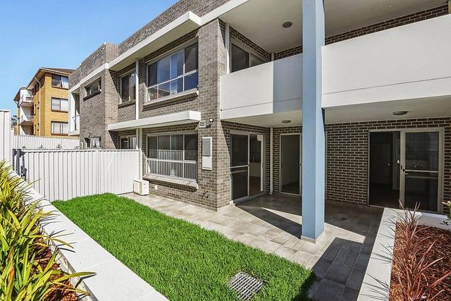 2/11-13 Apsley Street, NSW 2222