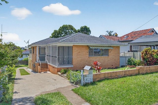 25 Turrana Street, QLD 4053